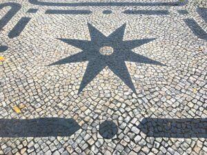 Calcada portuguesa estrela