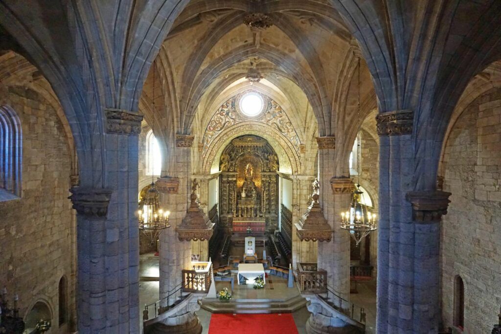 Viseu Cathedral interior