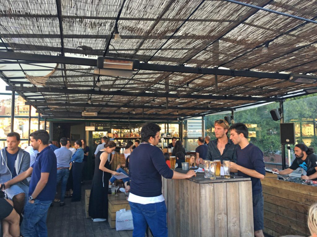 Bar area at Topo