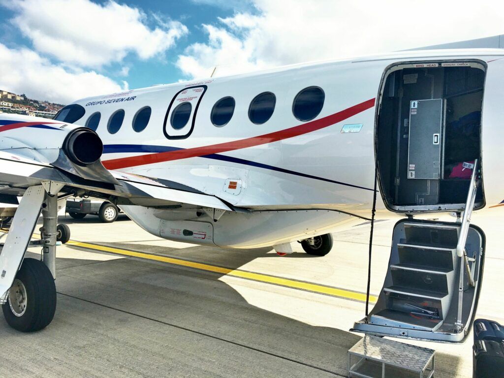 Plane to Porto Santo