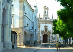 Faro church - 300 Days of Summer