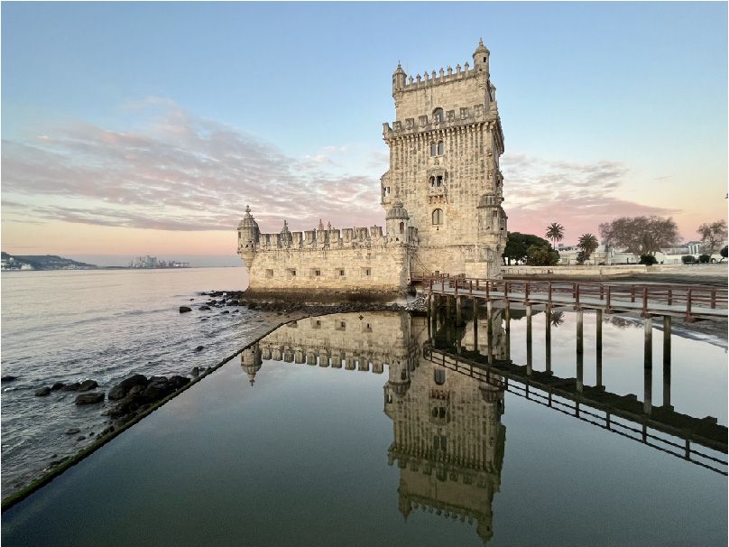 Torre de Belem reflection