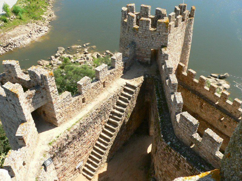 Castelo de Almourol inside