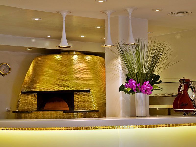 Forno D'Oro golden oven