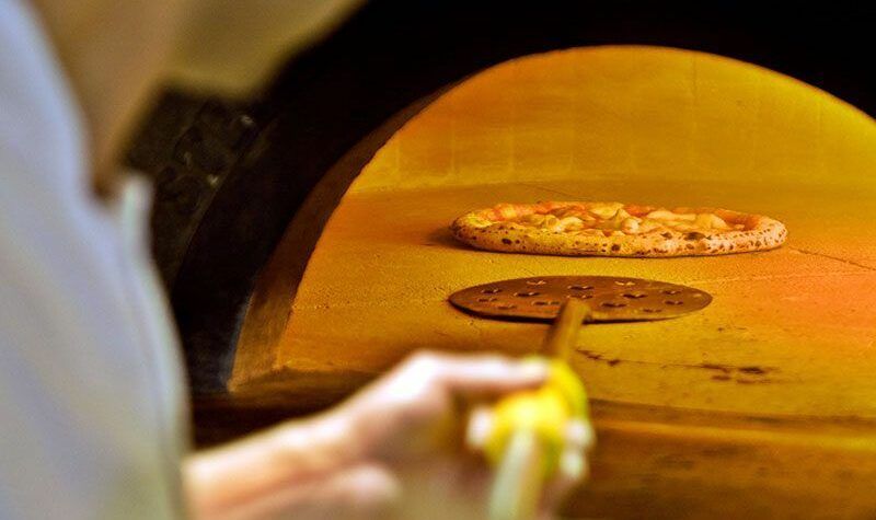 Forno D'Oro pizza oven