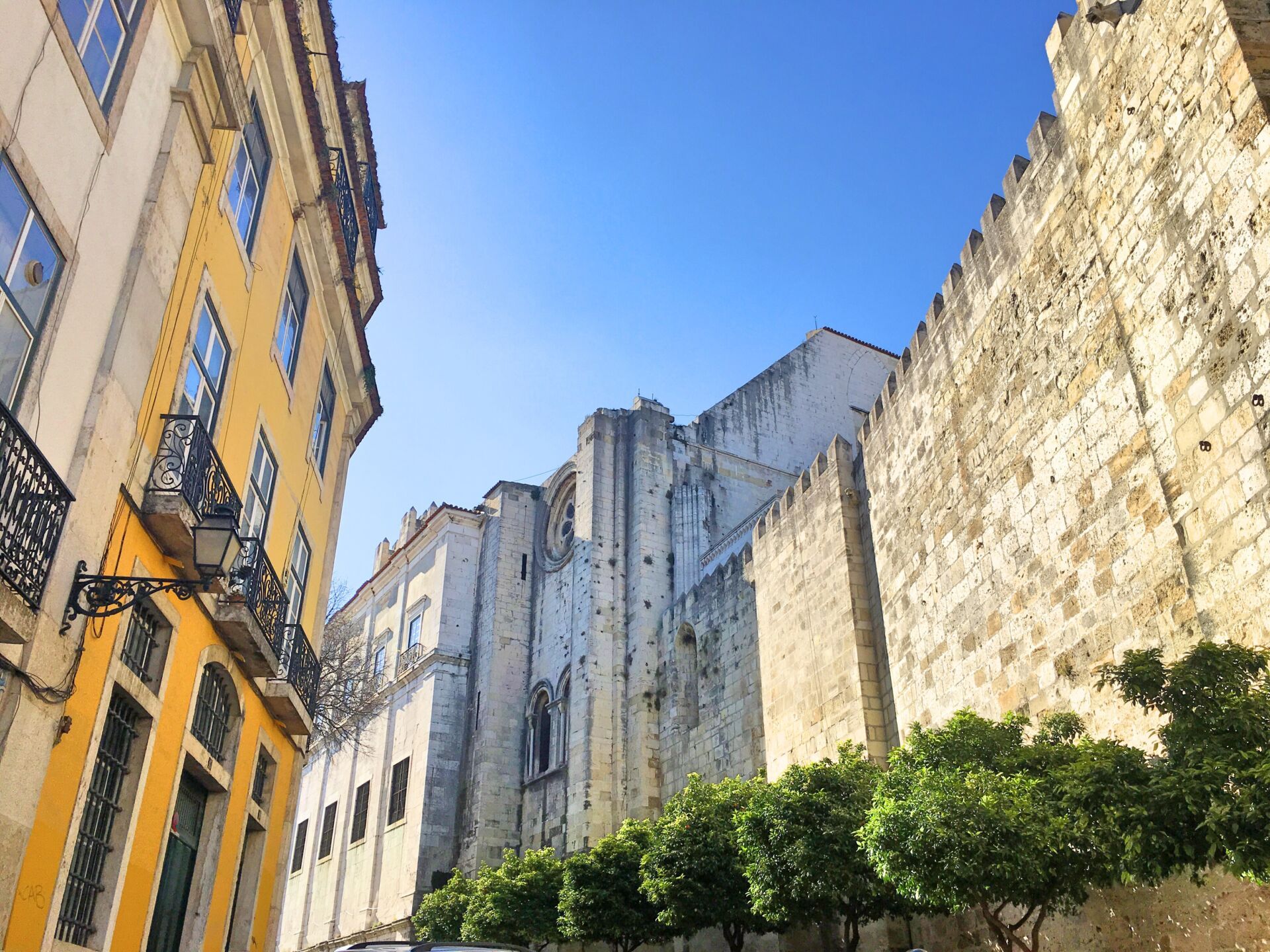 Alfama castle walls