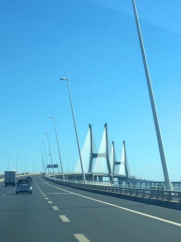 Driving on Ponte Vasco da Gama