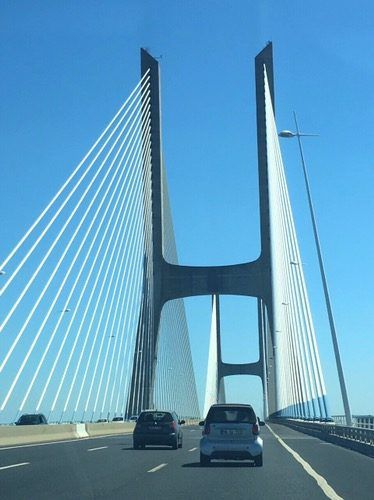 Driving on Vasco da Gama bridge