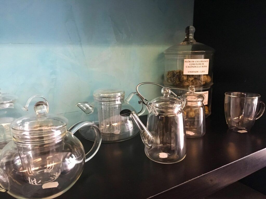 Teapots at Emporio do Cha