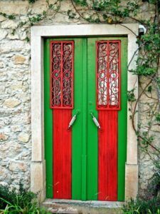 Portuguese door 8